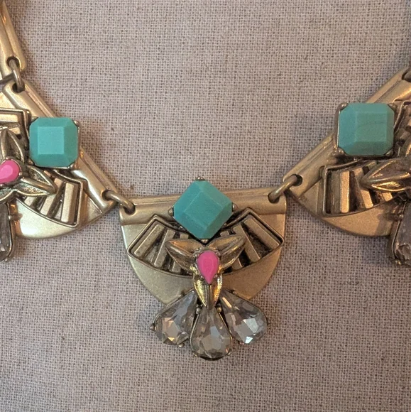 3 For $12 Clearance Stella & Dot Chunky Rhinestone Gold Necklace - Picture 2 of 3